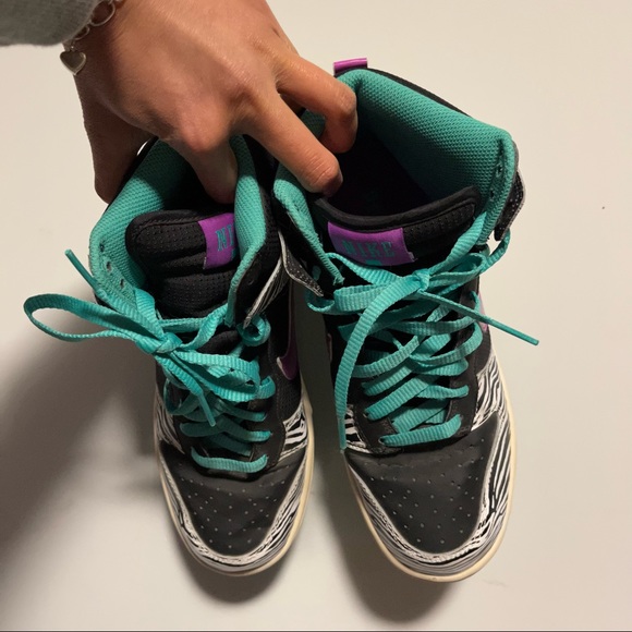 nike high tops colourful